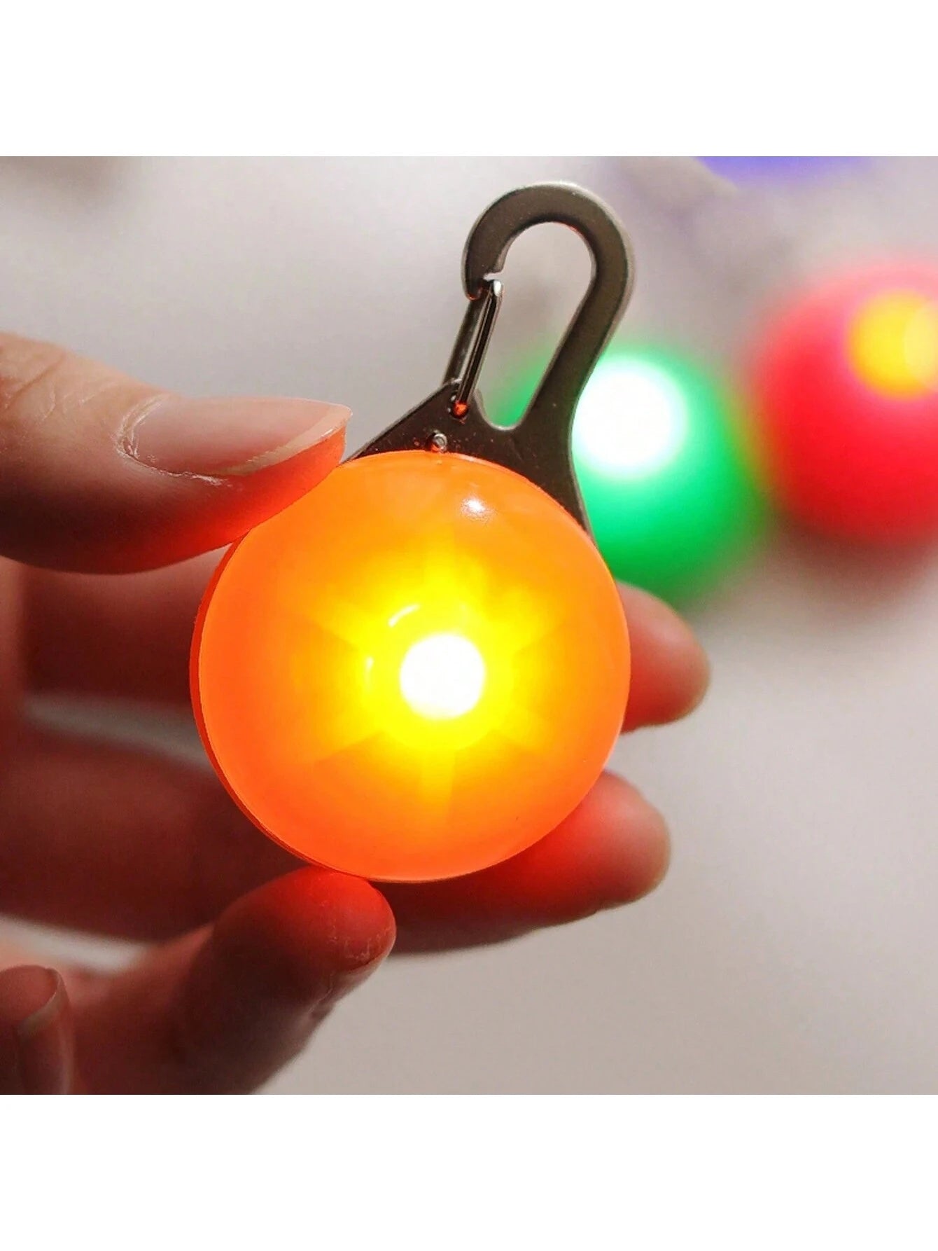 1Pc Random Pet Luminous Pendant Anti-Lost Tag, Light up Your Dog'S Night Walks!