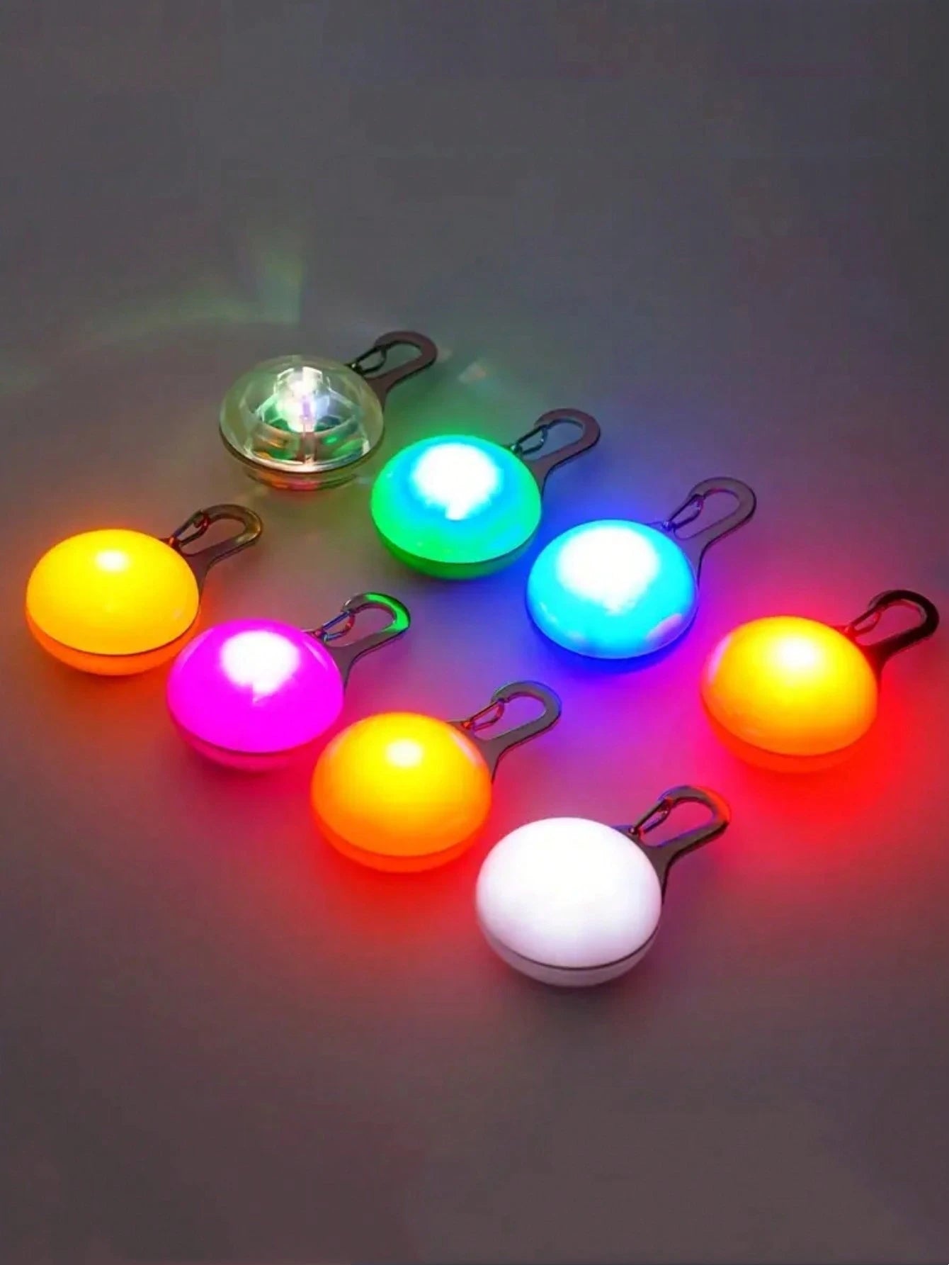 1Pc Random Pet Luminous Pendant Anti-Lost Tag, Light up Your Dog'S Night Walks!